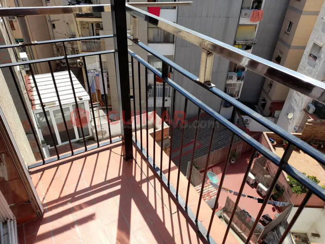 ESPECIAL INVERSORES. PISO ALQUILADO EN VENTA EN ESPLUGUES DE - foto 4