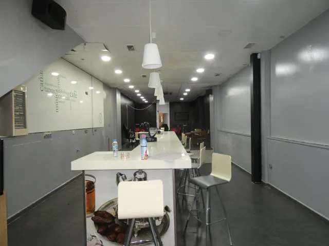 ++ Local comercial en Alguazas zona CENTRO++127 m. de superficie, — 2