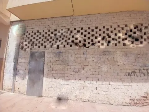 ALQUILER DE LOCAL COMERCIAL CON UNA UBICACIÓN EXCELENTE EN E - foto 3