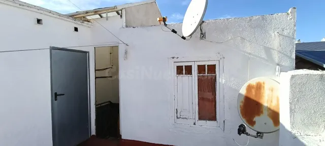 Edificio en venta con local comercial y dos viviendas – Gran - foto 4