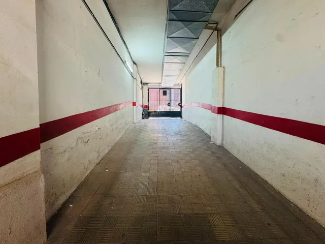 Garaje 15m² en venta - Camino bajo de huetor — 5
