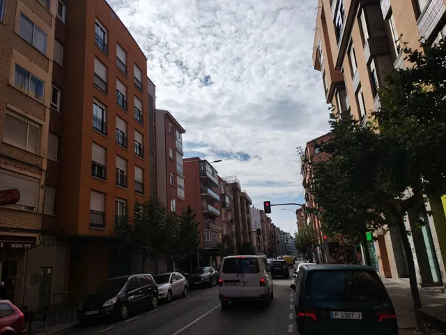 Moncasa alquila local en avda santander en Palencia — 18