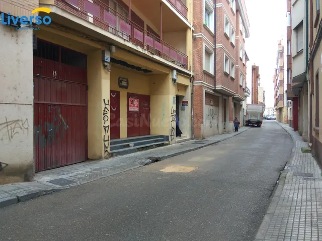 TRES PLAZAS DE GARAJE ¡EN VENTA! CALLE SORIA DE ARANDA DE DU