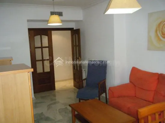 Apartamento con garaje - foto 4