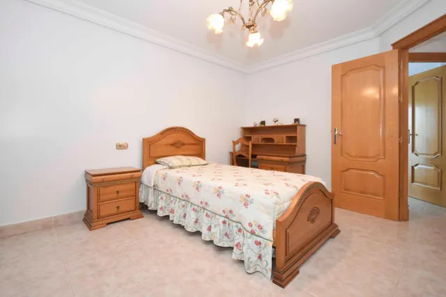 Exclusivo Chalet Independiente con Piscina Privada y Gran Parcela en Callosa de Segura — 30