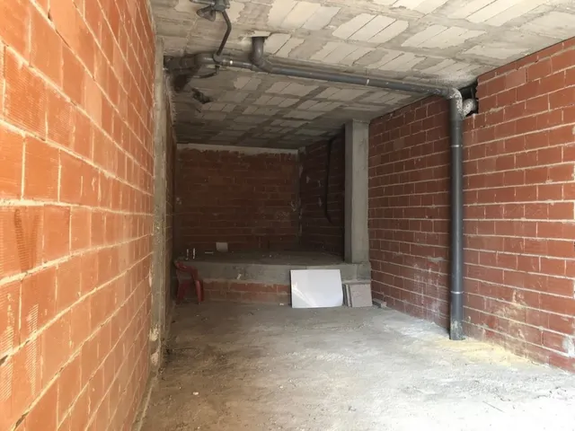 Local comercial en Orihuela zona Santa Lucia, 65 m2. de superficie. — 3