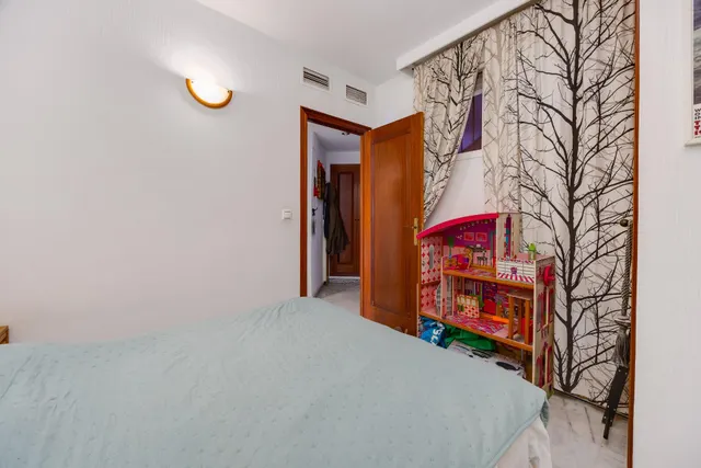 Apartamento de 2 dormitorios con terraza y piscina en Atalayas, Torrevieja — 22