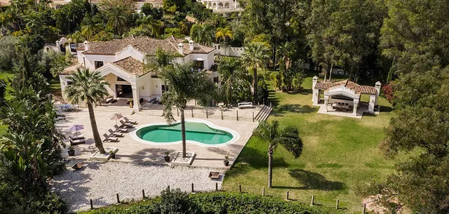 Chalet 6 habitaciones 725m² en venta - Marbella - foto 2
