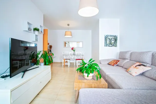 Magnifico piso en Tomares, en edificio Zalema con garaje y t - foto 3