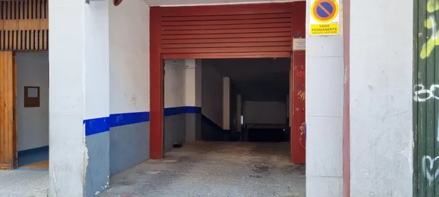 Venta de plaza de garaje en la Avenida Navarra — 4