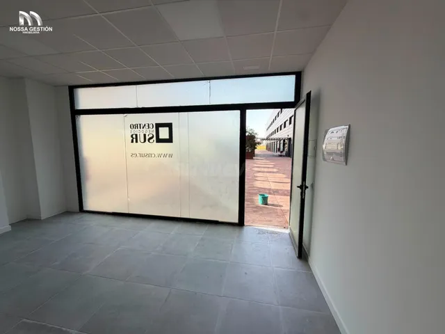 LOCAL COMERCIAL EN VENTA EN CENTRO DE NEGOCIOS SUR – BENIPAR - foto 5