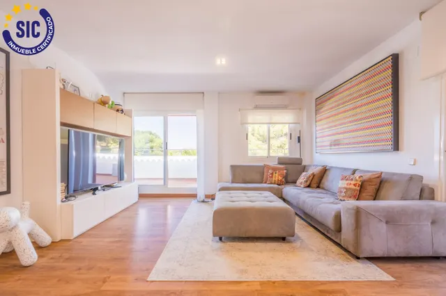 ¡Exclusivo Dúplex de Lujo en Primera Línea de Golf – Urbanización El Bosque (Chiva, Valencia)! — 9