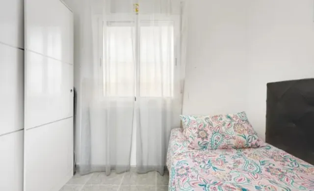 APARTAMENTO EN TORREVIEJA DE 2 DORMITORIOS 2 BAÑOS (PLAYA DE LOS LOCOS) — 13