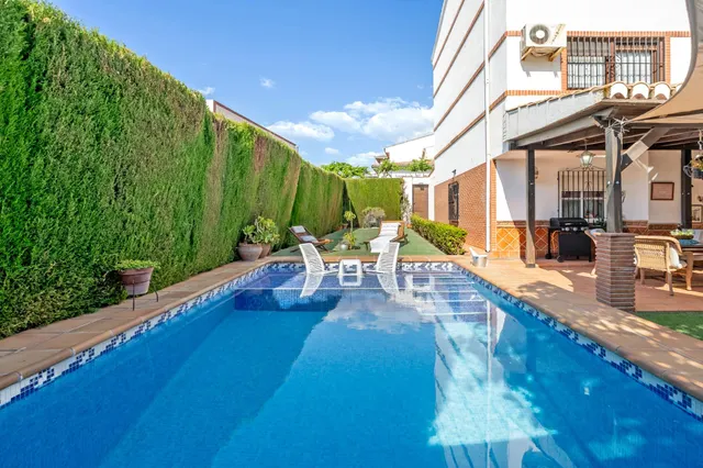 Precioso Chalet cerca de Granada. — 10