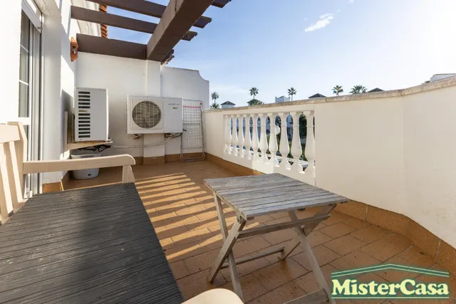 Exclusiva !!casa adosada en esquina con patio privado, piscina y aparcamiento propio en costa ballena, Rota — 41