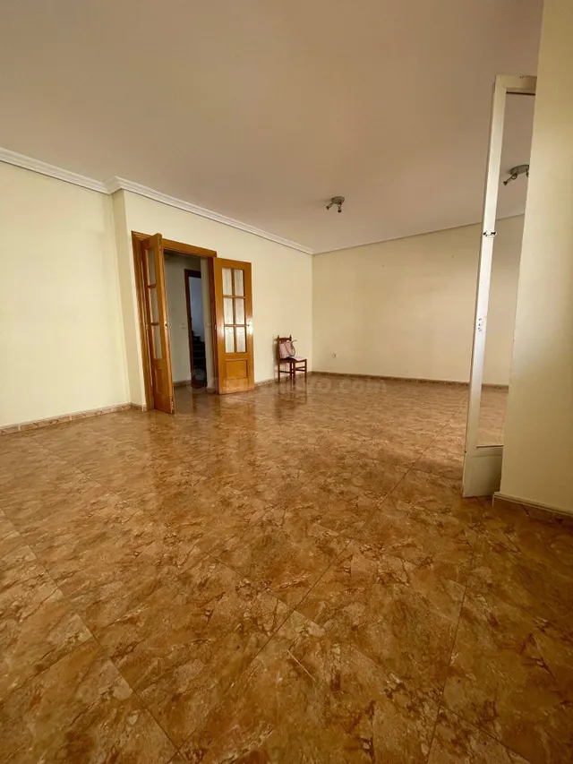 AMPLIO PISO en VENTA en el CENTRO de SAN PEDRO DEL PINATAR - foto 5