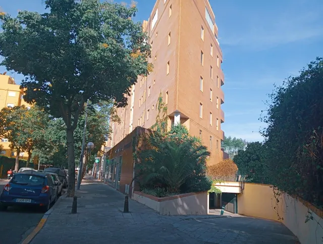 Plaza de garaje en calle Genaro Parladé — 5