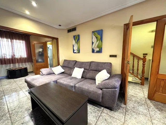 Se vende casa tipo dúplex en la pedanía de Llano de Brujas. — 10