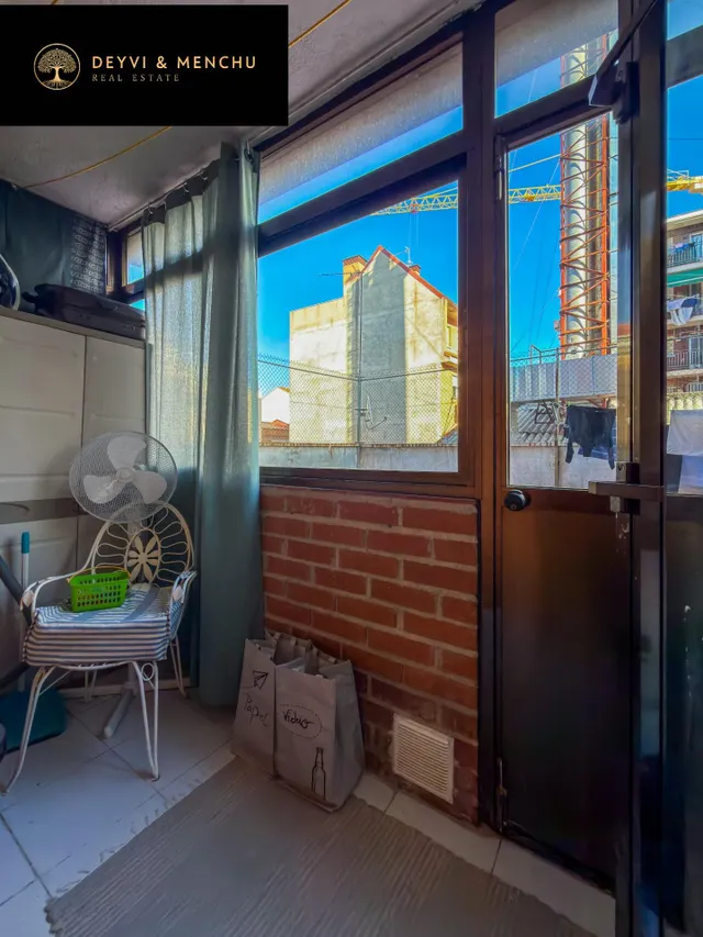 Piso exterior con terraza, 2 dormitorios y listo para entrar a vivir — 38