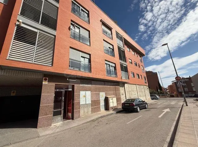 SE VENDE piso OKUPA en C Juan Jose Mtnez Ferra S/N de Lorca - foto 3