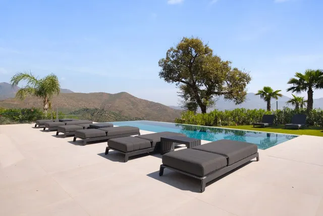 Villa 4 habitaciones 587m² en venta - El Vicario — 44