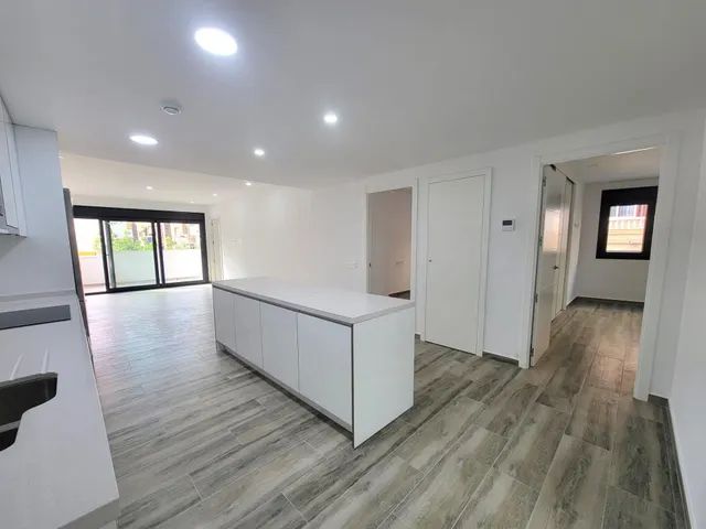 Apartamento 3 habitaciones 148m² en venta - Paseo maritimo — 8