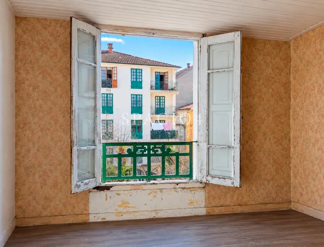 Edificio en venta en Ourense centro con vistas a la Plaza de la Trinidad — 19