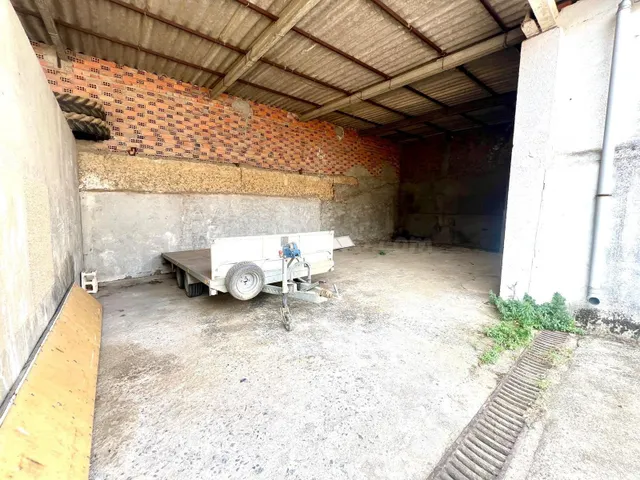 VIVIENDAS Y NAVE EN SERRADILLA - foto 4