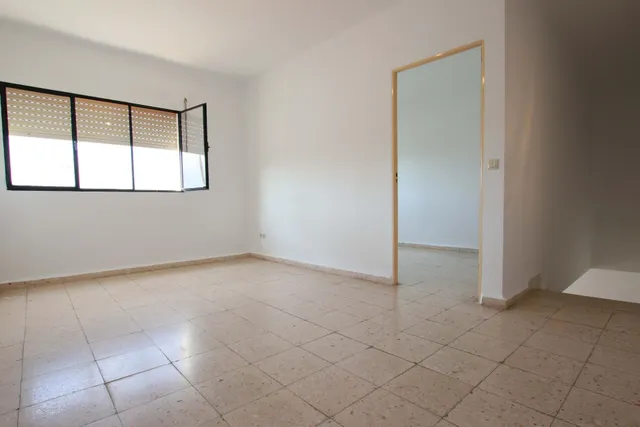 Casa con cochera en Valdelacalzada — 16