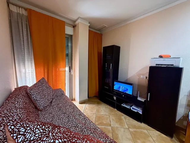 Apartamento de 2 dormitorios con plaza de aparcamiento y trastero. — 15