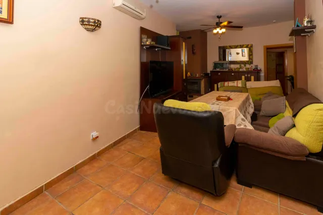 Amplia Casa en Badajoz - Ideal para Familias (Bda San Miguel) — 5