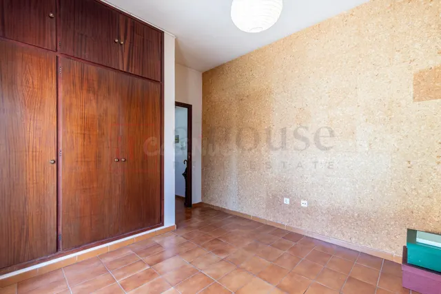 ÁTICO A REFORMAR CON BALCON EN LA VILA DE GRACIA — 4