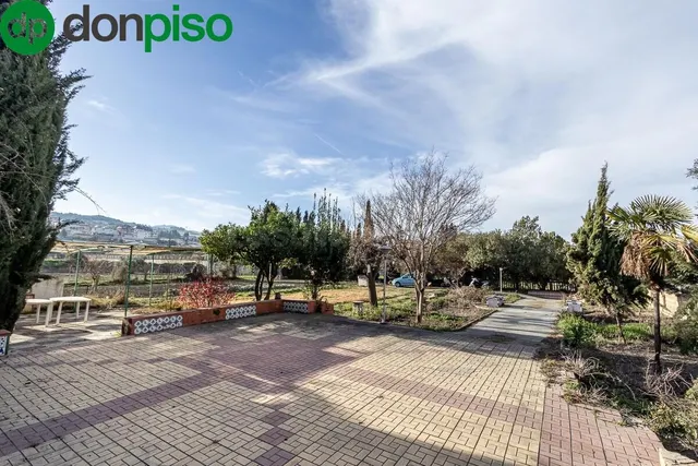 CASA CON MÁS DE 4000 METROS DE PARCELA EN MONACHIL - foto 4