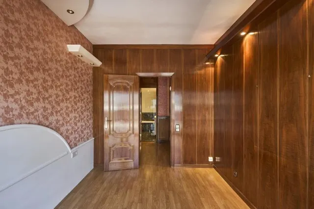 Piso alto y luminoso en galvany — 22