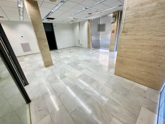 Local comercial en el centro. - foto 3
