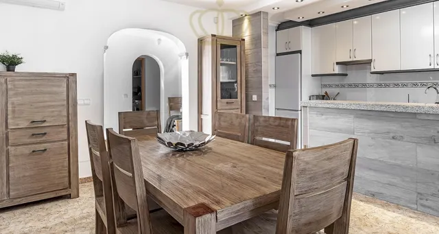 Dos casas adosadas en Cala Pi con licencia de alquiler vacac - foto 5