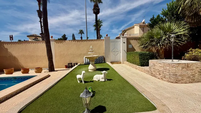 Villa 4 habitaciones 162m² en venta - Doña Pepa — 26
