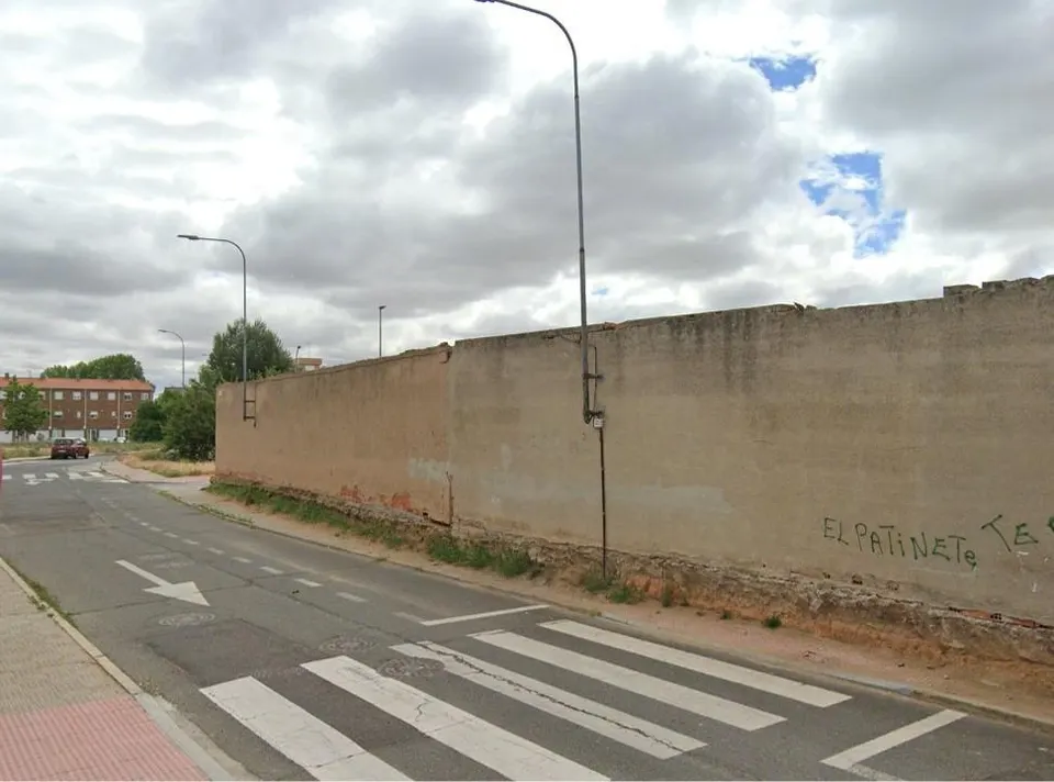 Urbis te ofrece suelo urbano en zona Puente Ladrillo, Salamanca