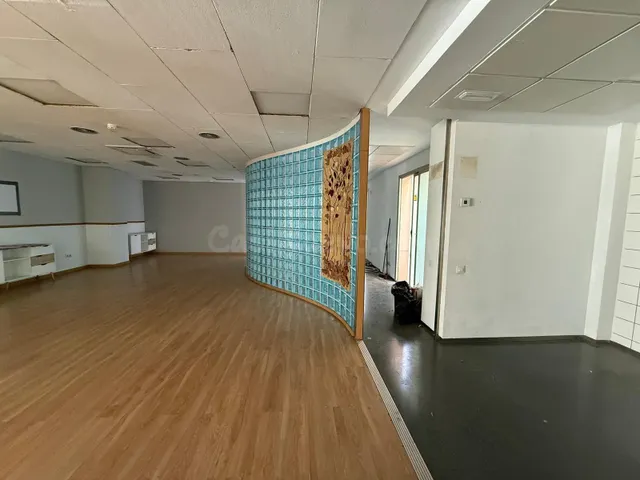 LOCAL EN RENTABILIDAD EN VENTA EN PLENO CENTRO DE SABADELL - foto 3