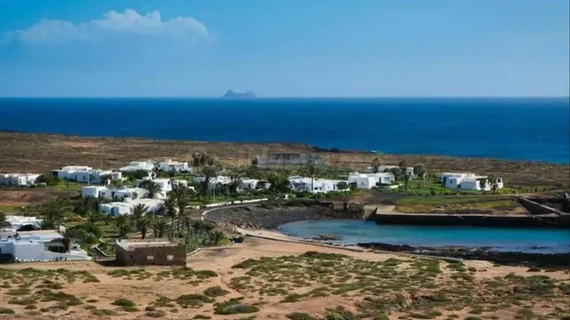 Espectacular casa en Pedro Barba-La Graciosa - foto 2