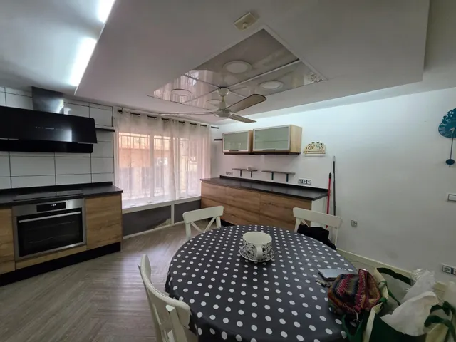LOCAL + LOFT EN EL BARRIO DEL PLA — 5