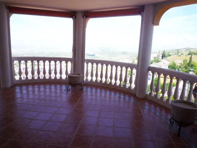 Chalet independiente con vistas panorámicas a Granada — 16