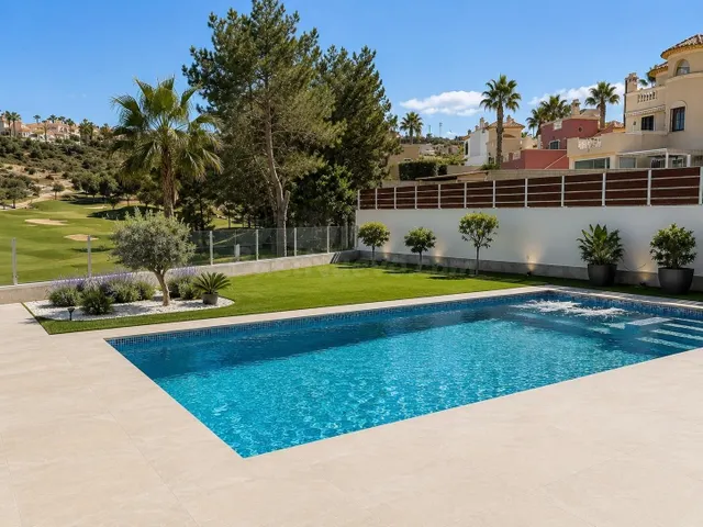 Villa 4 habitaciones 260m² en venta - La Marquesa — 5