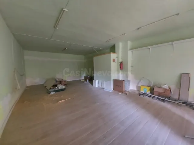 Local comercial en alquiler en la zona de Santo Domingo — 4