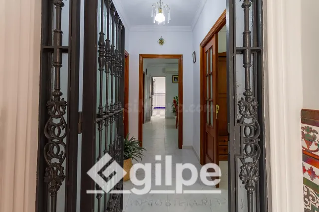 CASA EN VENTA EN MARCHENA CON COCHERA - foto 5