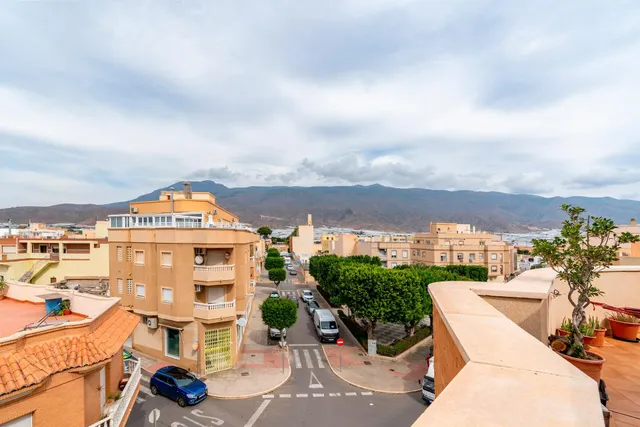 ¡descubre este ático con amplía terraza, garaje y trastero! — 10