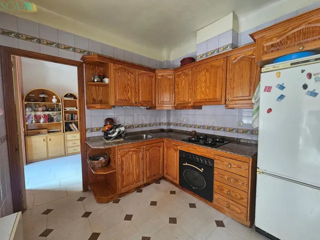 SE VENDE SEGUNDO PISO EN EL CENTRO DE NOVELDA - ALICANTE