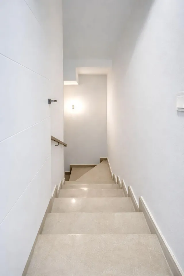 Descubre tu Villa de Lujo en Villamartín, Orihuela Costa ✨ — 24