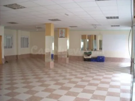 Local comercial 353m² en venta - Caravaca - foto 2