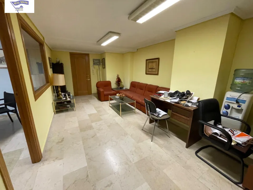 OFICINA EN VENTA O ALQUILER EN PLENO CENTRO DE ALBACETE